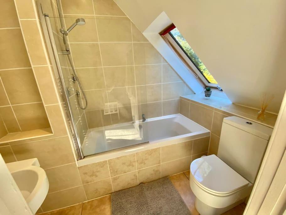 Charming 3/4 Bedroom Semi-Detached Cottage. Carberry Kültér fotó